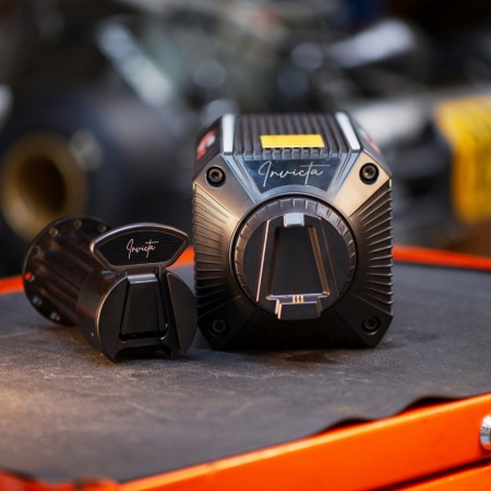 Invicta™ Wheelbase and Quick Release Bundle